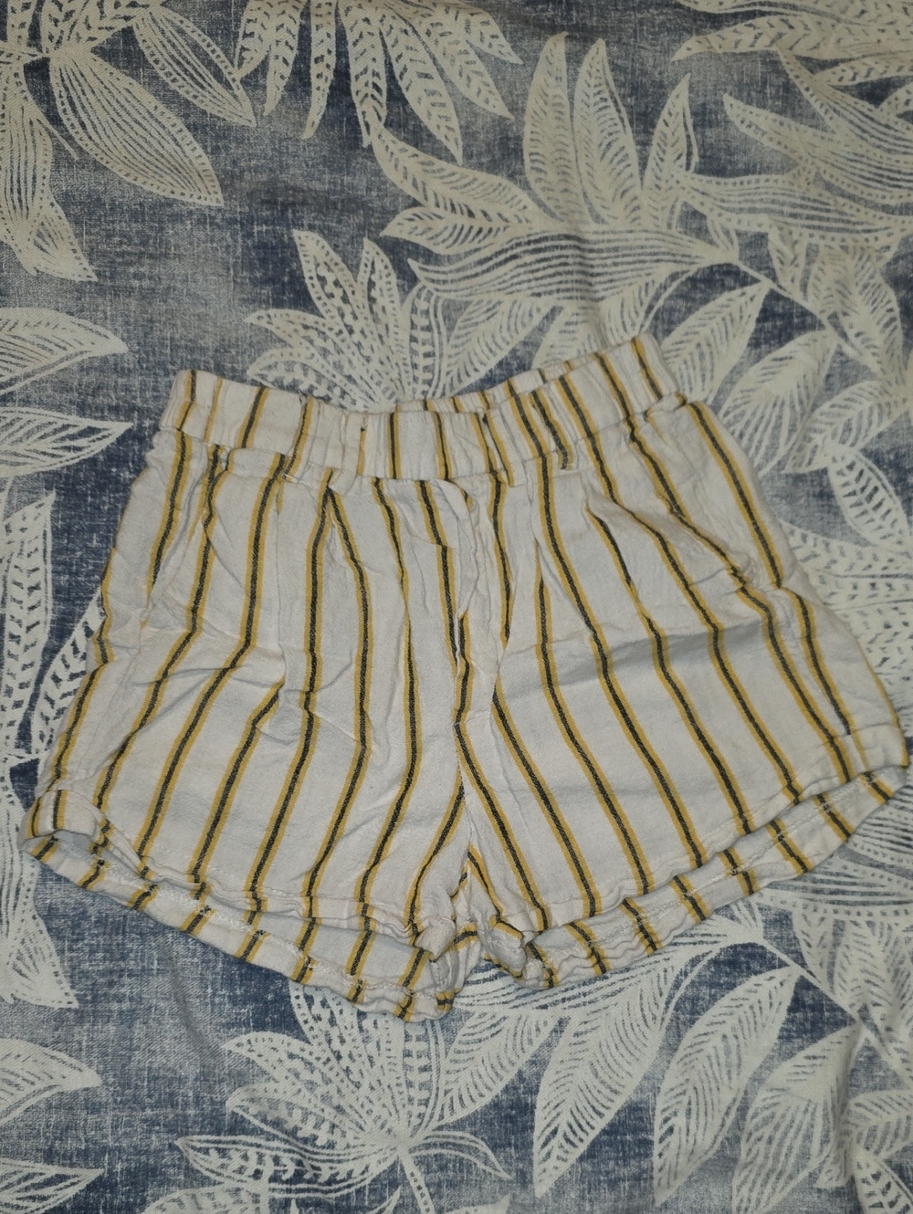 High-Waist Striped Summer Shorts - White & Yellow